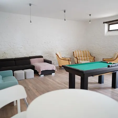 D'hotes Provins Bed & Breakfast Poigny