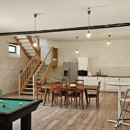 D'hotes Provins Bed & Breakfast Poigny