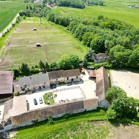 D'hotes Provins Bed & Breakfast Poigny