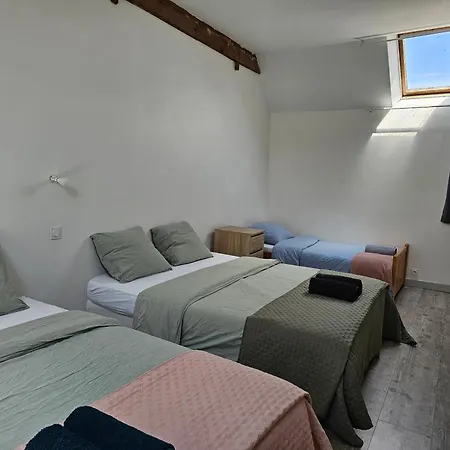 D'hotes Provins Bed & Breakfast *