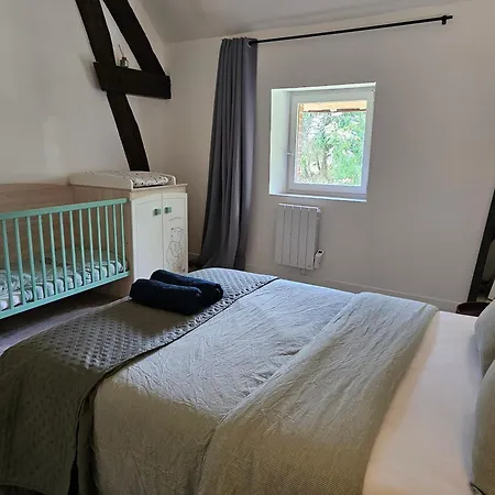 D'hotes Provins Bed & Breakfast Poigny