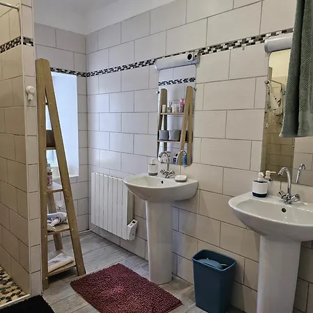 Bed & Breakfast D'hotes Provins Poigny