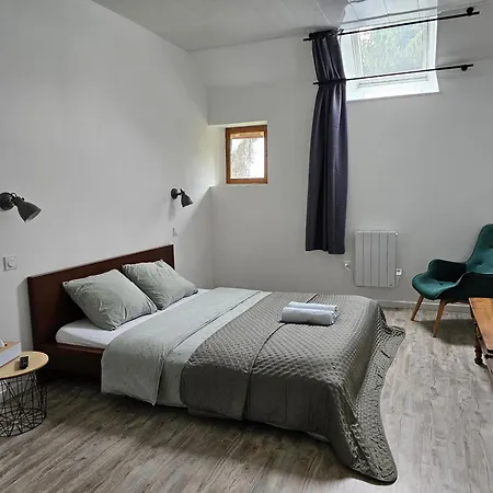 D'hotes Provins Bed & Breakfast