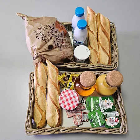 Bed & Breakfast D'hotes Provins Poigny